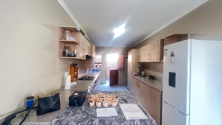 2 Bedroom Property for Sale in Beaconsfield Northern Cape